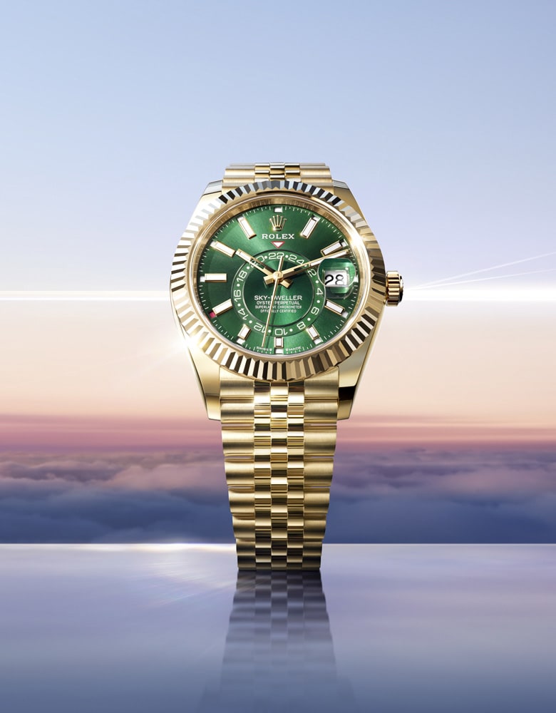Rolex Sky-Dweller Oyster, yellow gold