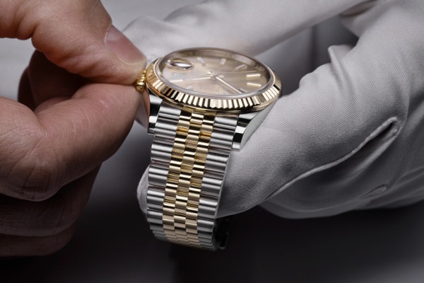 Rolex watch servicing and repair