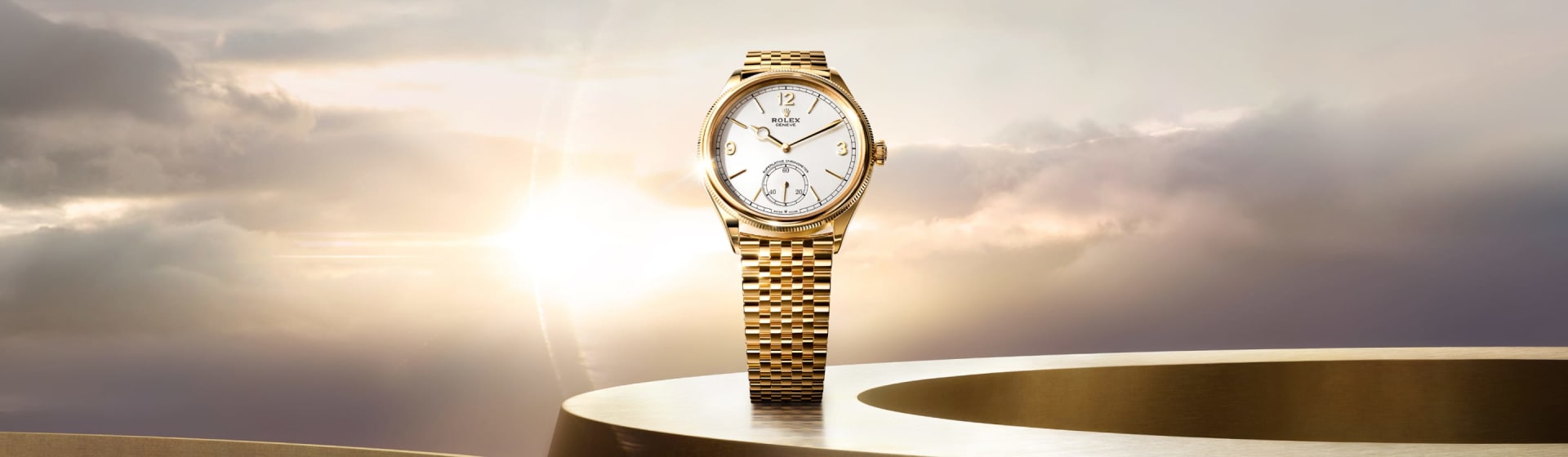 Rolex 1908 yellow gold, polished finish